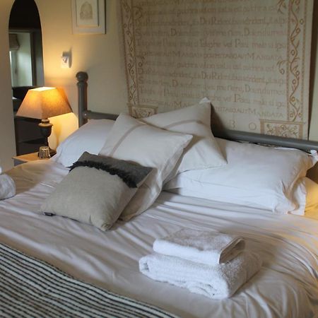 Roundhill Farmhouse Kelston Extérieur photo