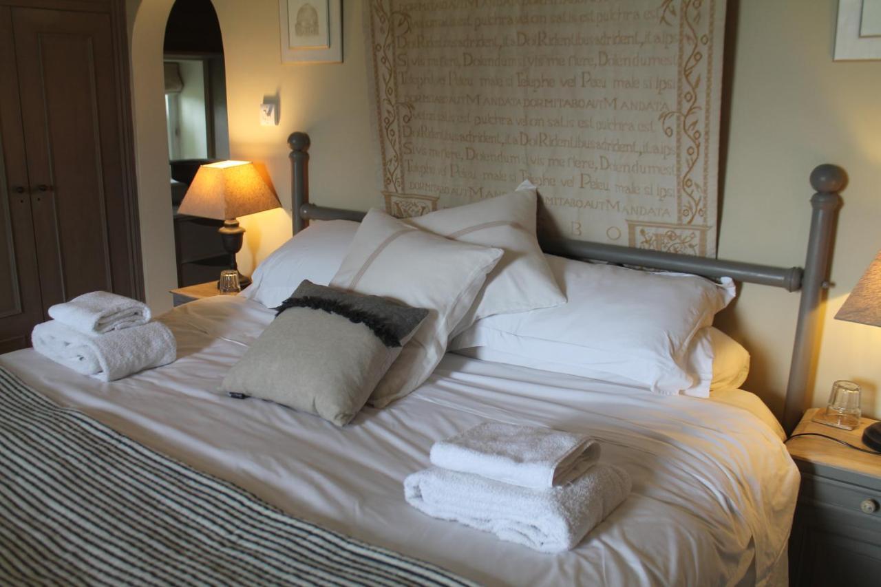 Roundhill Farmhouse Kelston Extérieur photo