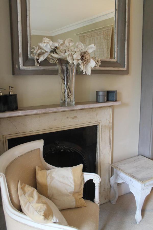 Roundhill Farmhouse Kelston Extérieur photo