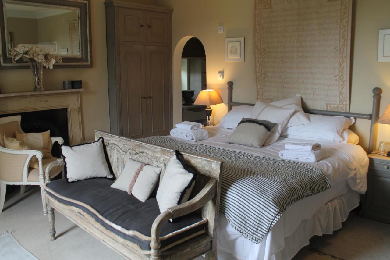 Roundhill Farmhouse Kelston Extérieur photo
