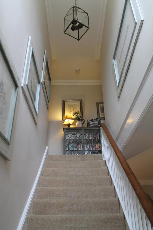 Roundhill Farmhouse Kelston Extérieur photo