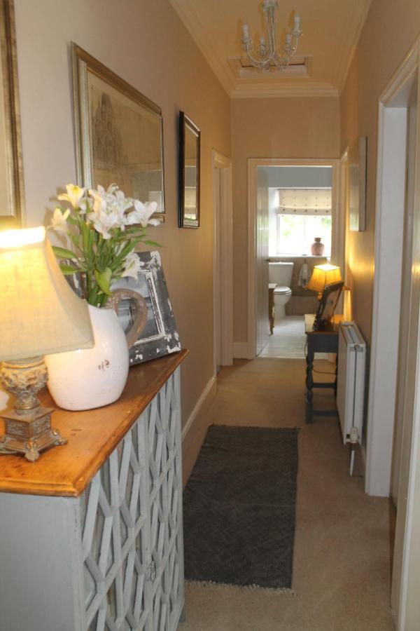 Roundhill Farmhouse Kelston Extérieur photo