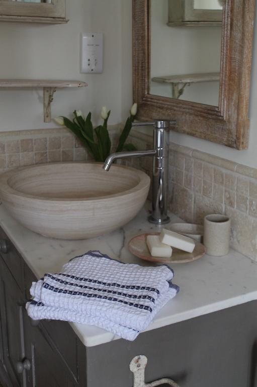 Roundhill Farmhouse Kelston Chambre photo