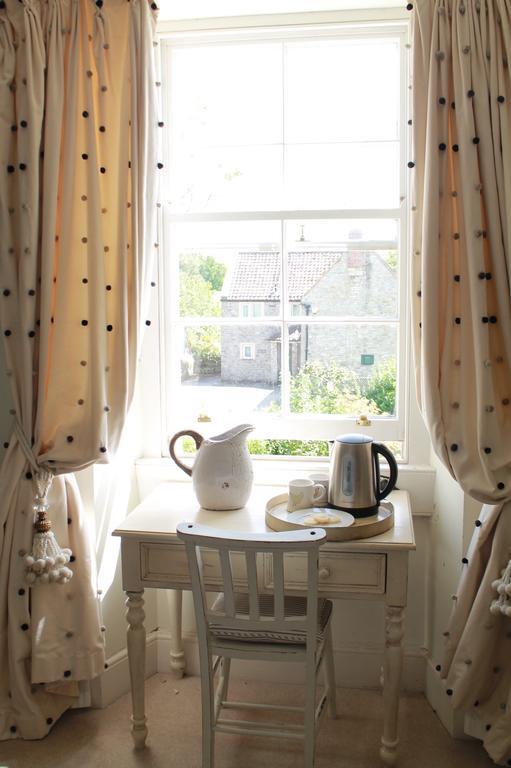 Roundhill Farmhouse Kelston Chambre photo