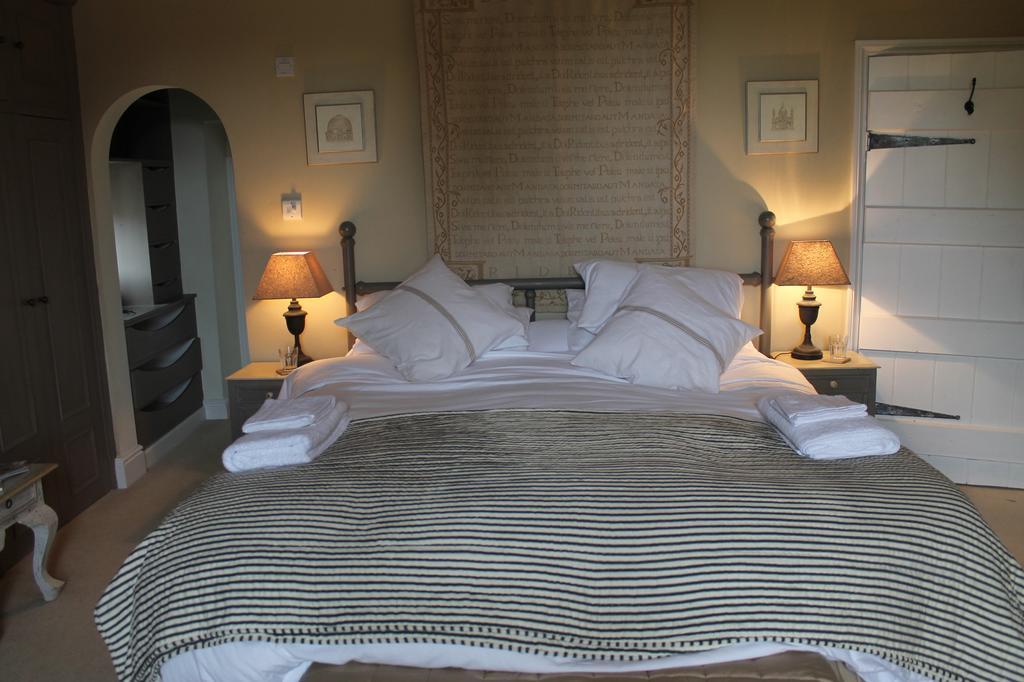 Roundhill Farmhouse Kelston Chambre photo